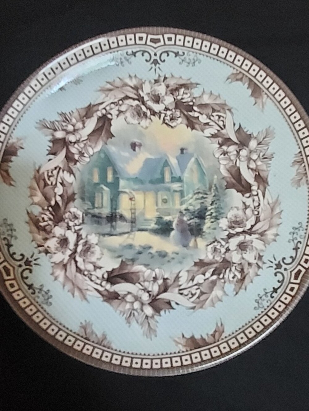 Thomas Kinkade Spode 2005 Blessings of Christmas Cherished Memories Year Plate